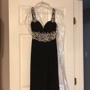Black prom dress